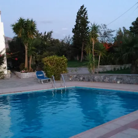 Chic In Lefkogia Crete With Swimming Pool * Lefkogeia