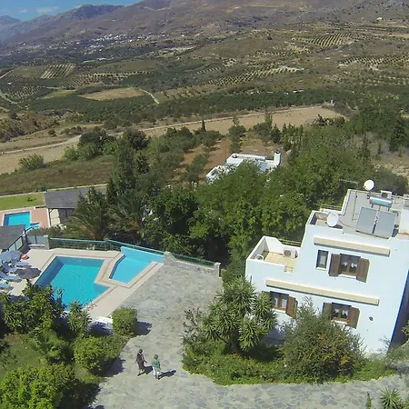 Chic In Lefkogia Crete With Swimming Pool Lefkogeia